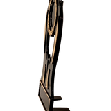 Emblem statuette, Sort og guld