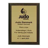 Træplakette med lasergravering, Guld