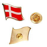 Flot reversnål med Dannebrog flag